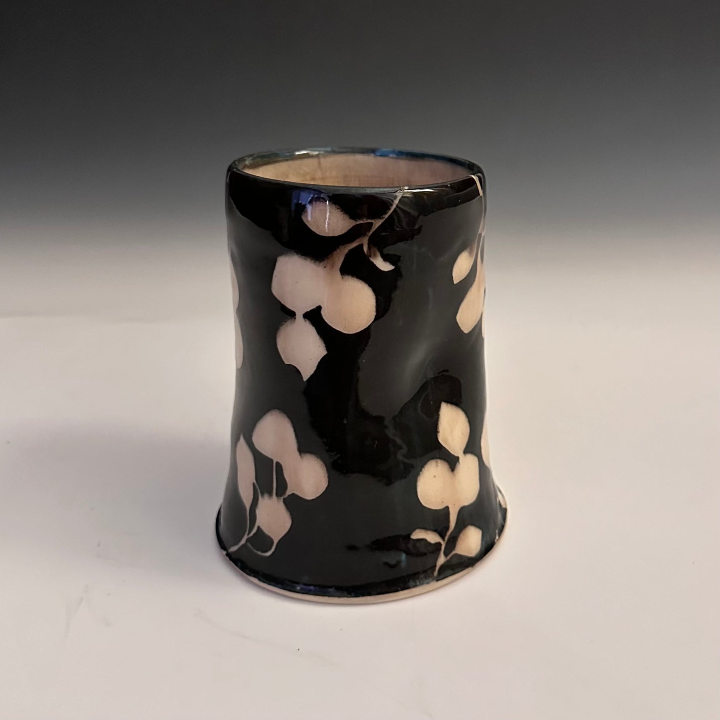 Ceramic Cup Black and White  Aspen Leaves  A2410