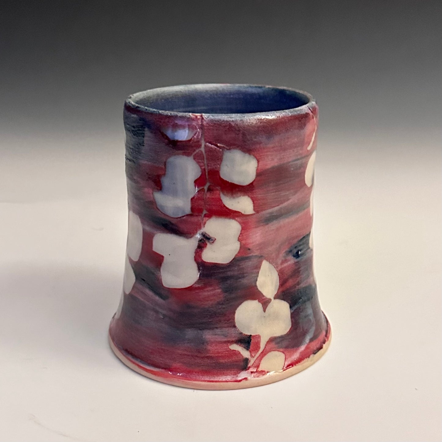 Ceramic Cup Red Blue and White  Aspen Leaves  A2411