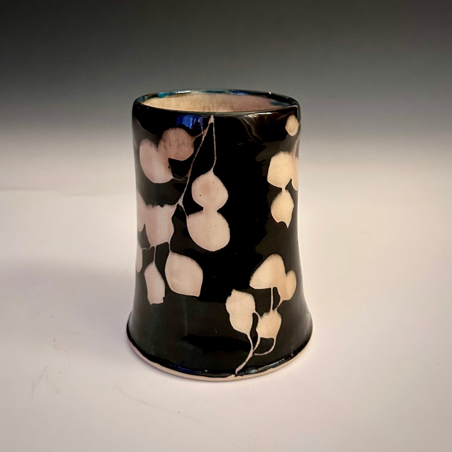 Ceramic Cup Black and White  Aspen Leaves  A2410