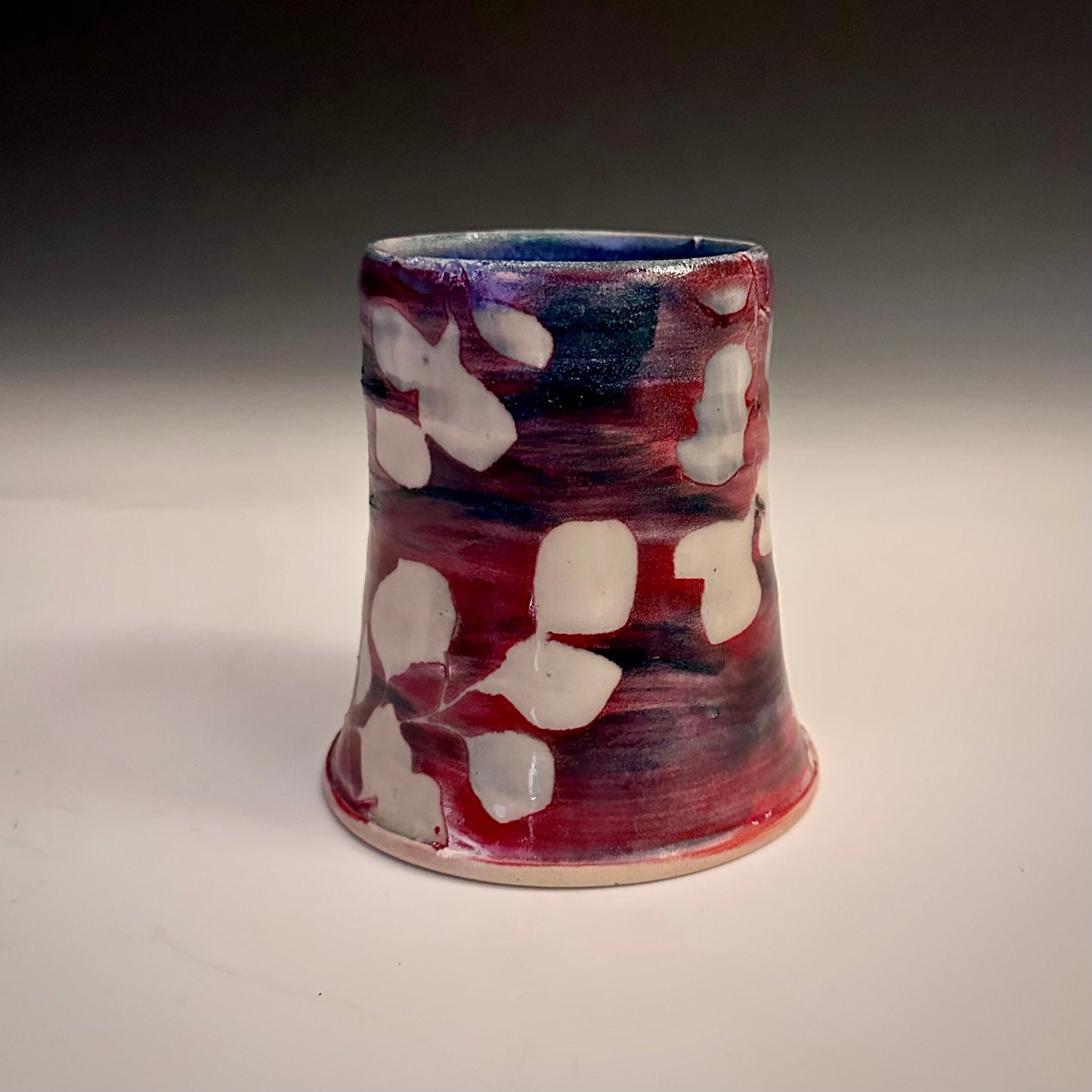 Ceramic Cup Red Blue and White  Aspen Leaves  A2411