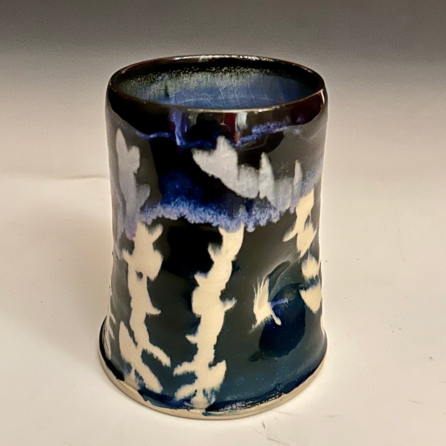 Ceramic Cup Black and White Eucalyptus Raven Mug  A24??